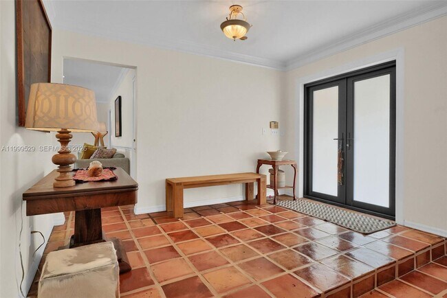 Building Photo - 15280 SW 72nd Ave