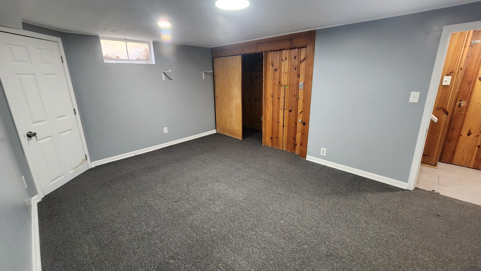 Building Photo - 2630 N 70th St