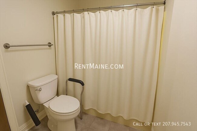 Building Photo - 43 Longrale Park