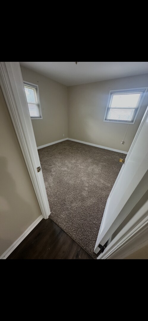 Building Photo - Check out this 3bdr ranch located in Belmont