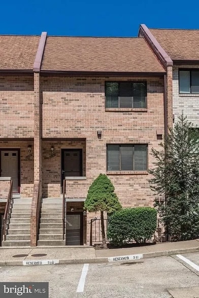 Building Photo - 3863 Steppes Ct