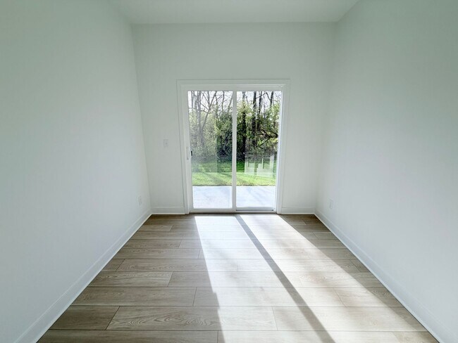 Building Photo - 7615 Marin Pkwy