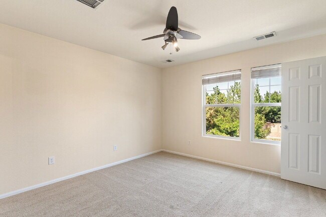 Building Photo - 4839 Harrier Ridge Dr