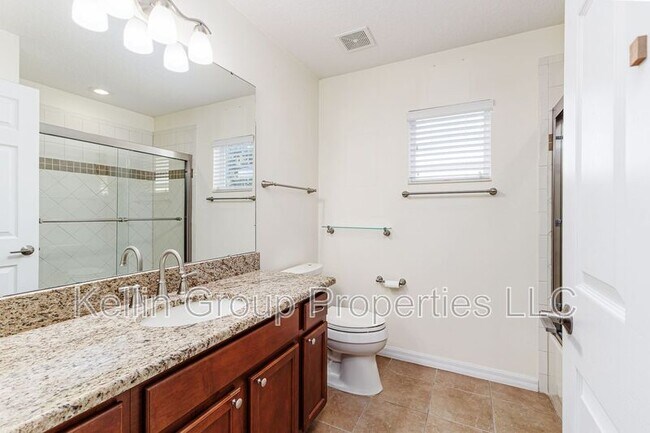 Building Photo - 7233 Wakeview Dr