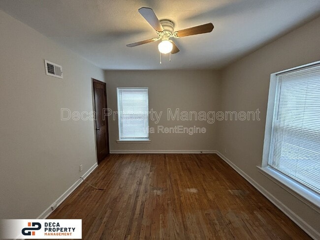 Building Photo - 6926 MacKenzie Rd