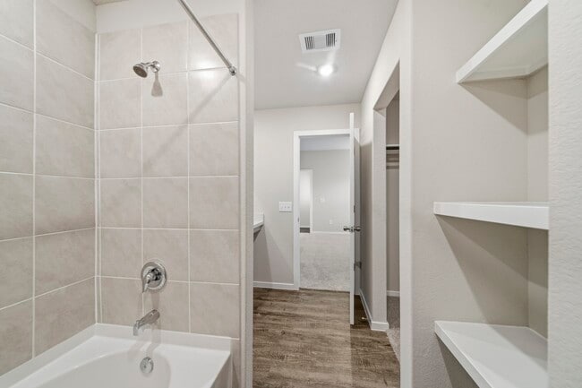 Building Photo - 21707 Cottonwood Mdws Trl