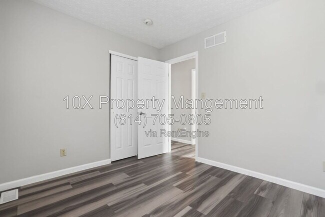 Building Photo - 1015 Lockbourne Rd