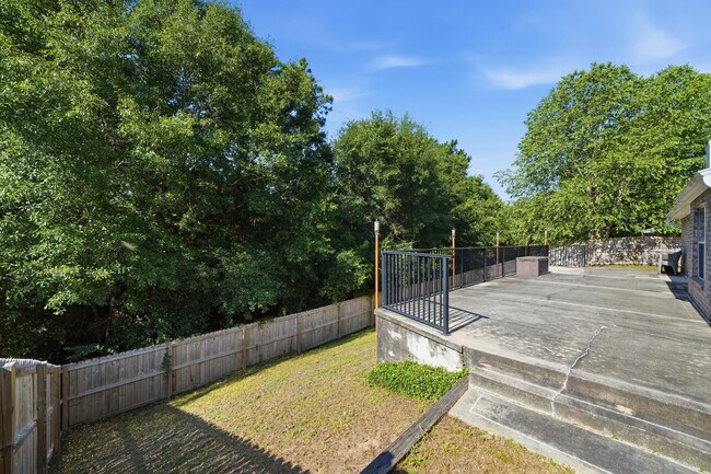 Building Photo - 6381 Havenmist Ln