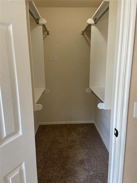 Building Photo - 613 Night Hawk Dr