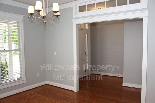 Building Photo - 107 Bridgegate Dr