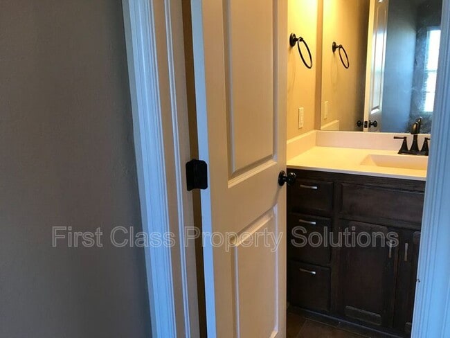 Building Photo - 19816 Serenade Way