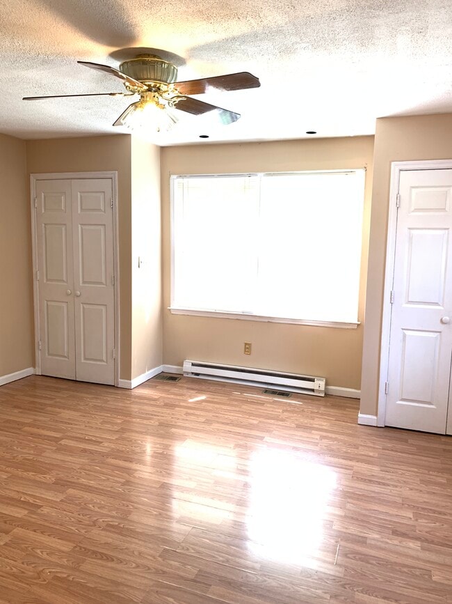 Building Photo - 3229 Catskill Ct