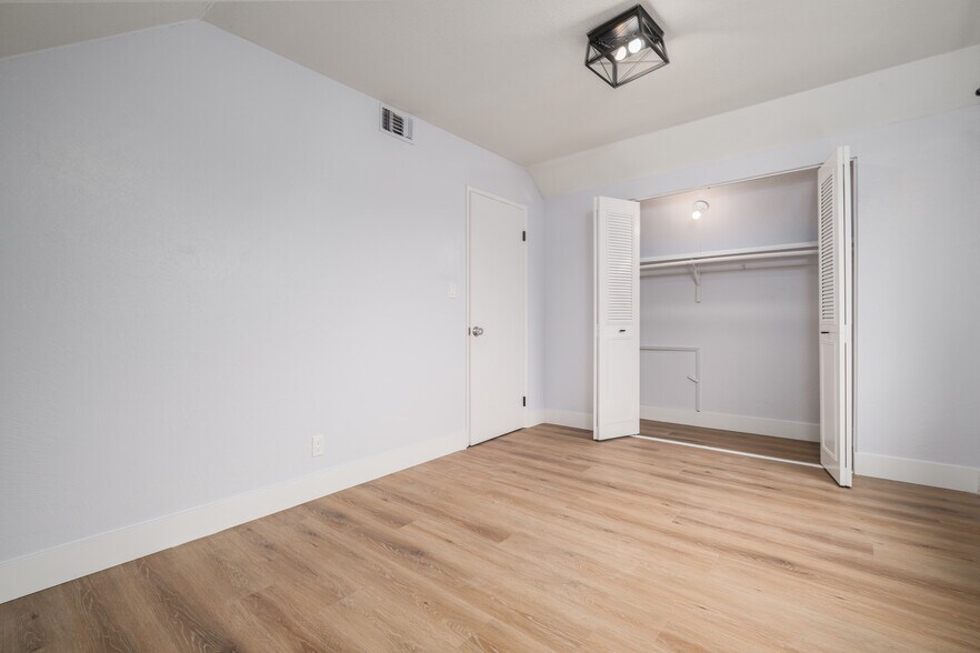 Building Photo - 7971 Hanford Way