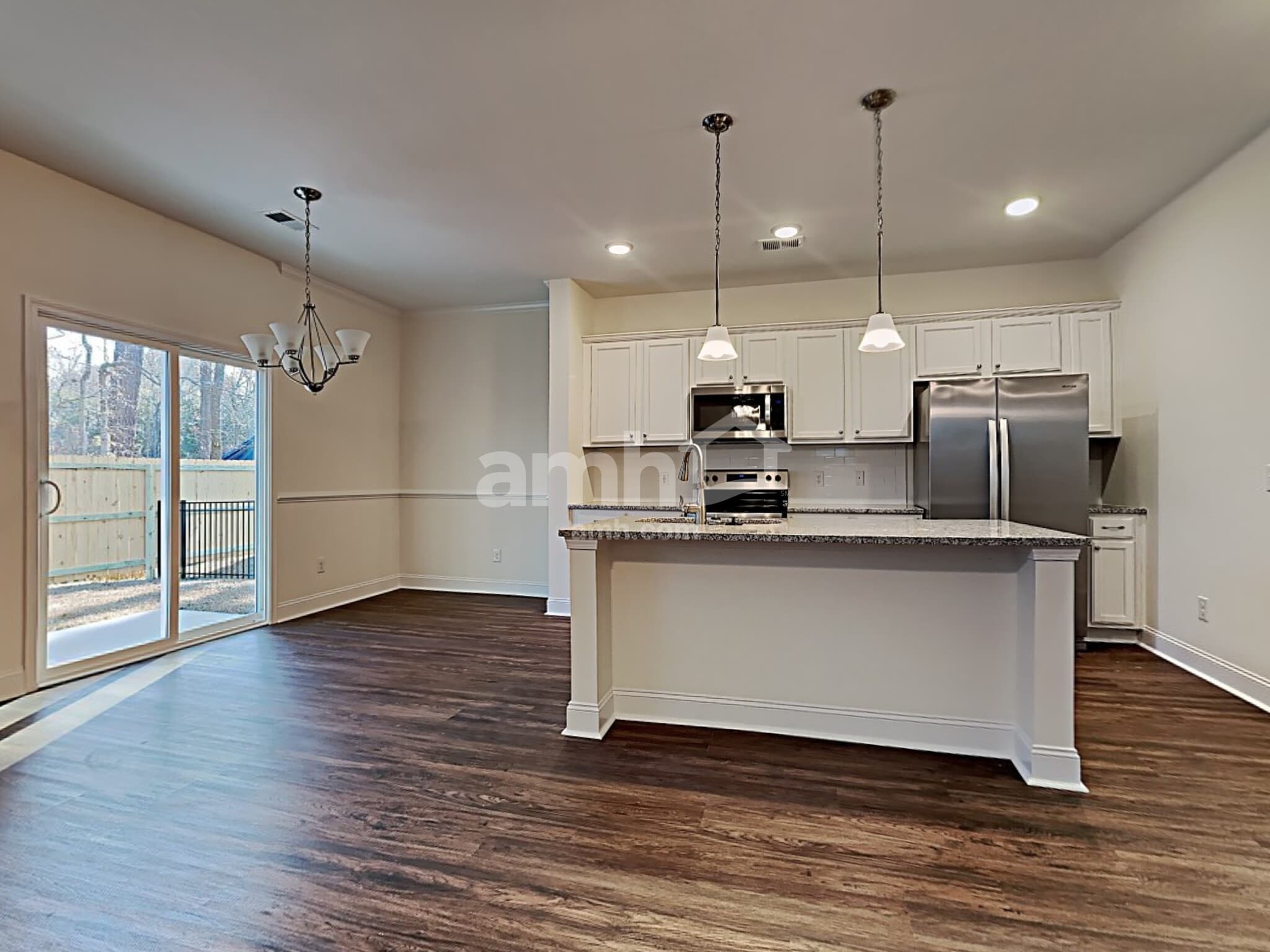 Building Photo - 1831 Produce Ln