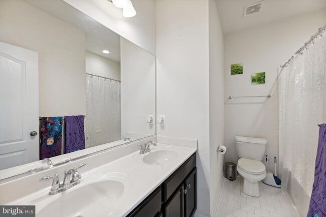 Building Photo - 2201 Monticello Ct