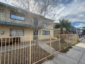 Building Photo - Lucite Lane