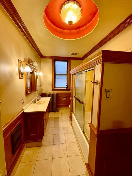Building Photo - 2308 N Kedzie Blvd