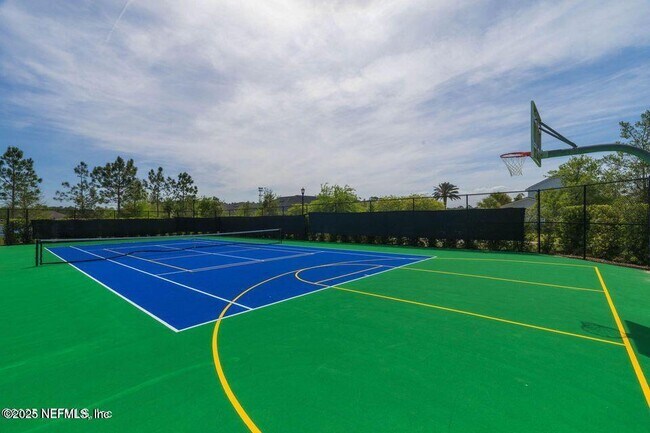 Building Photo - 168 Bronson Pkwy