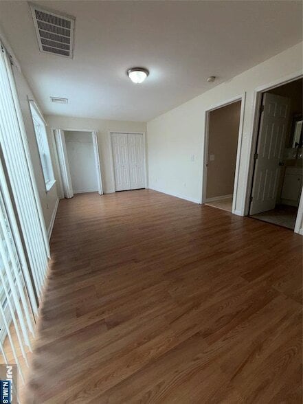 Building Photo - 110 Redwood Ave