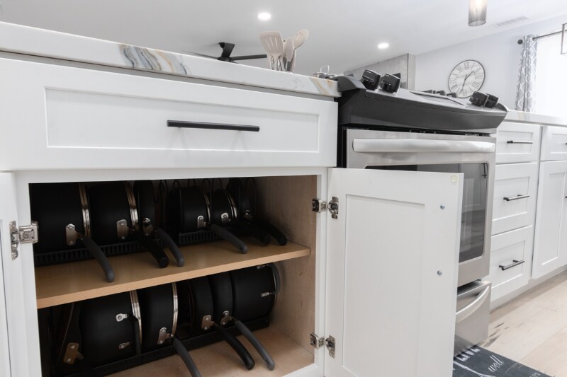 Building Photo - 3950 Marlesta Dr