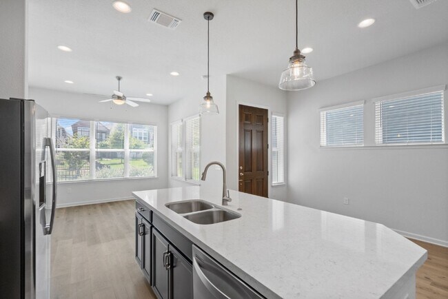 Building Photo - 13615 Terrett Trce