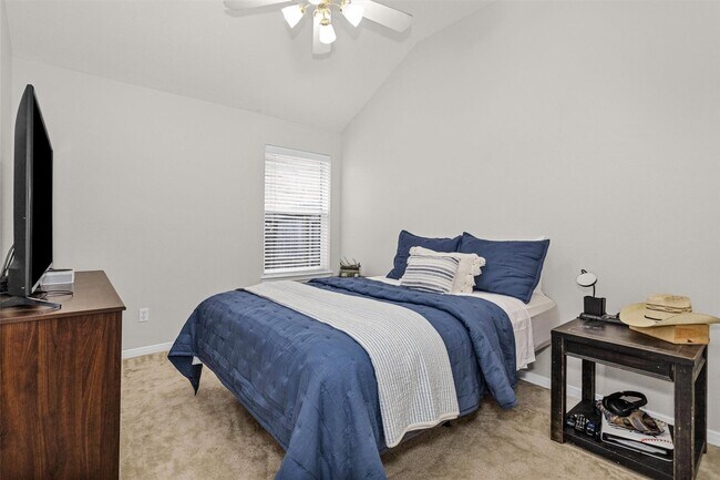Building Photo - 2614 Easton Springs Ct