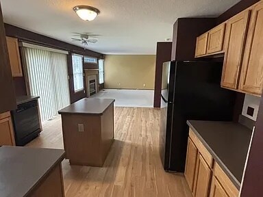 Building Photo - 8629 Fernbrook Dr