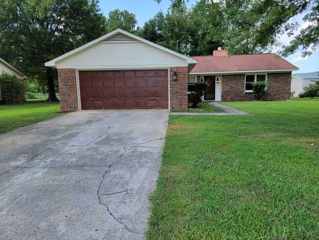 Primary Photo - 1007 Kinsey Dr SE