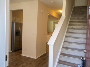 Building Photo - 121 Olde Towne Way