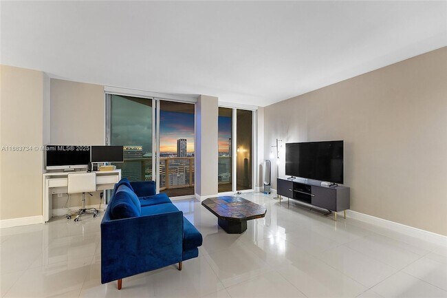 Building Photo - 244 Biscayne Blvd