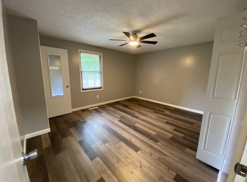 1st Bedroom - 3123 Thornton St NW