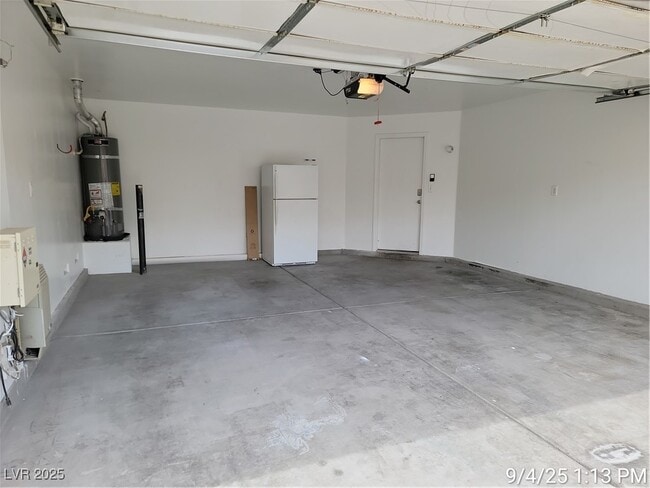 Building Photo - 856 Blushing Rose Pl