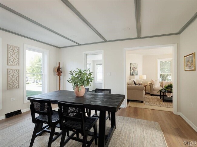 Building Photo - 435 S Hamilton St