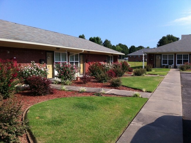 Primary Photo - Dardanelle Retirement Center