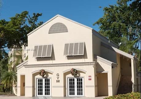 Building Photo - 8290 Lake Dr