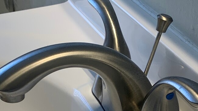 Building Photo - 2513 18th Ave