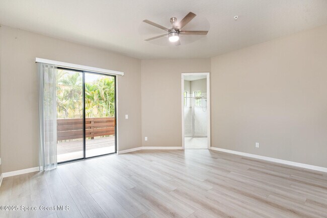 Building Photo - 735 Lanai Cir