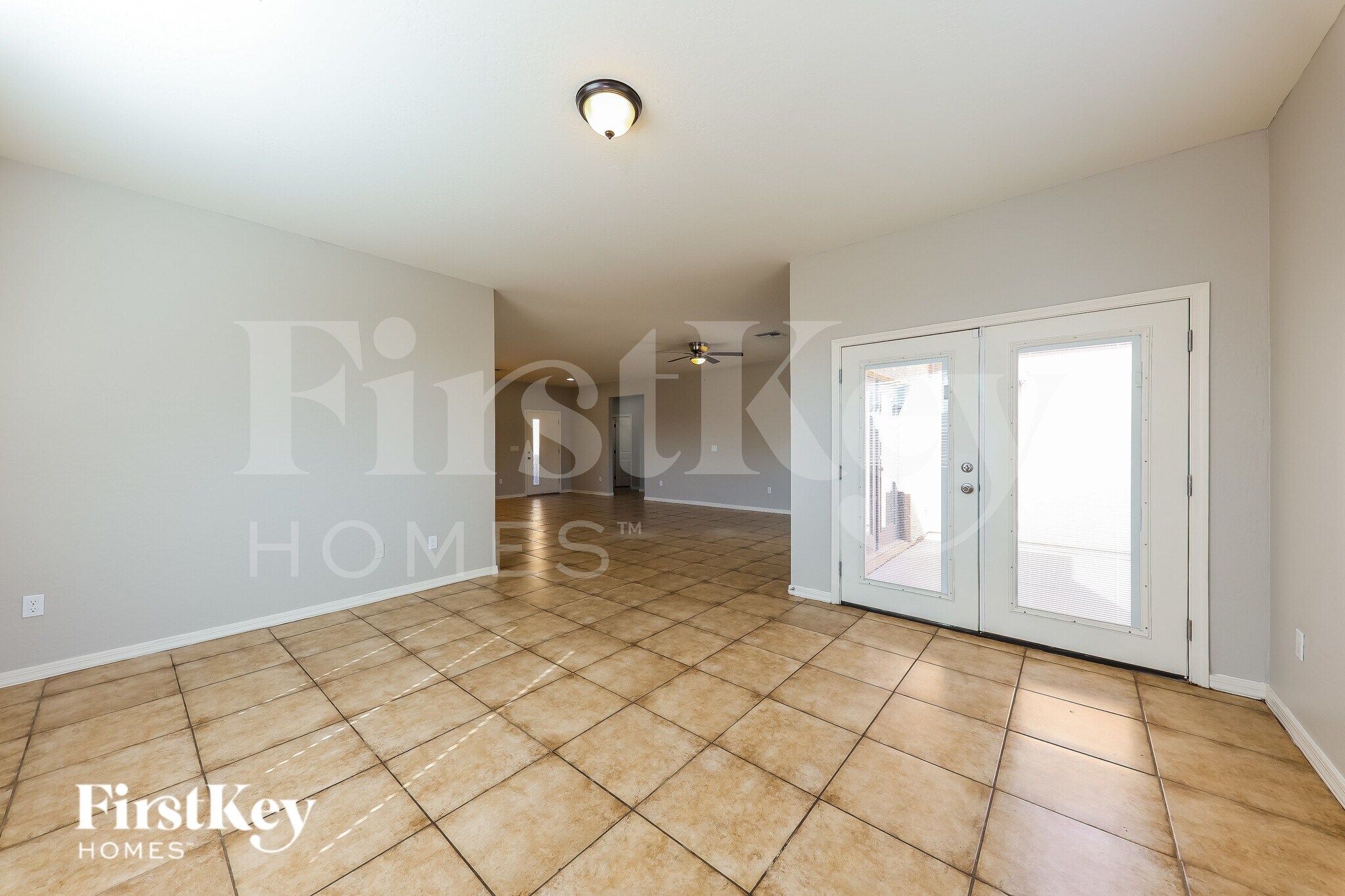 Building Photo - 4841 S 21st St