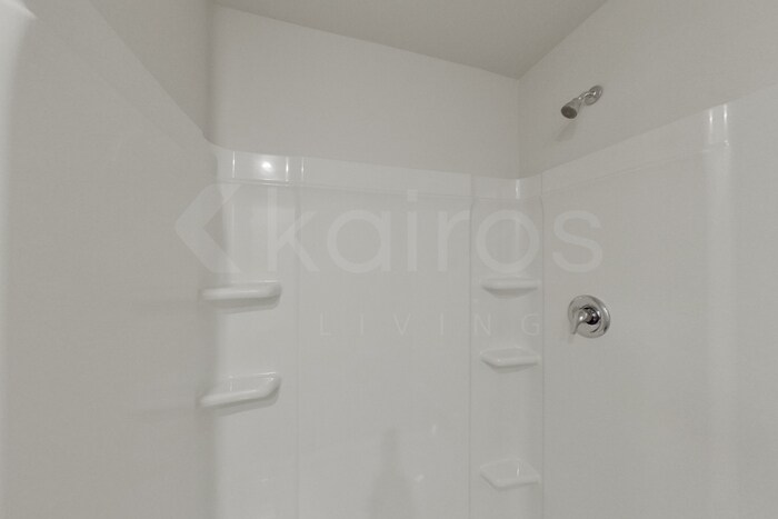 Building Photo - 524 Ivy Brook Way