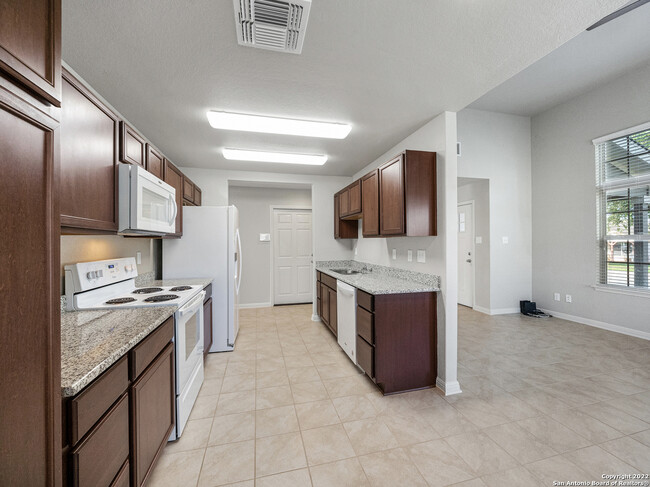 Building Photo - 130 Villa Grande