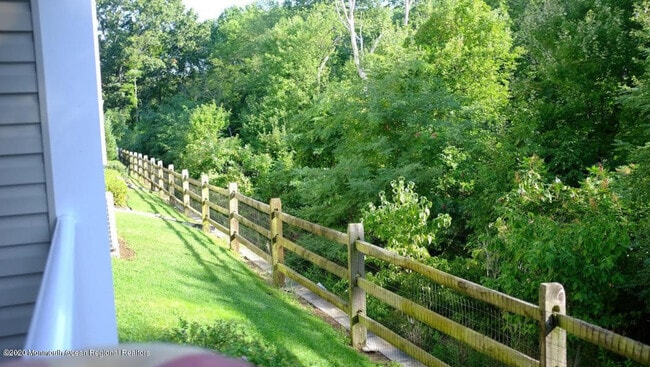 Building Photo - 416 Sloan Ct