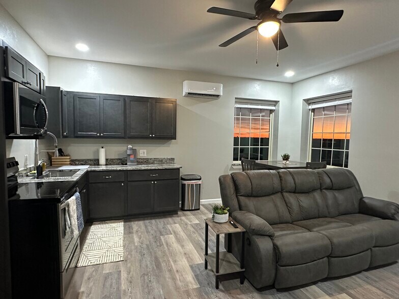 Building Photo - 94089 Greer Rd