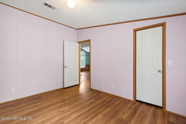 Building Photo - 9414 Joloru Dr