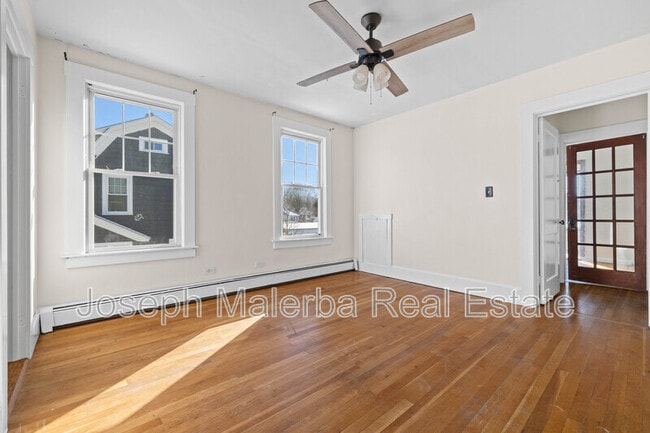 Building Photo - 95-97 Ashland St