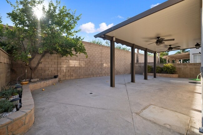 Building Photo - Charming 3-Bedroom | 2.5 BTH Home in Prime...