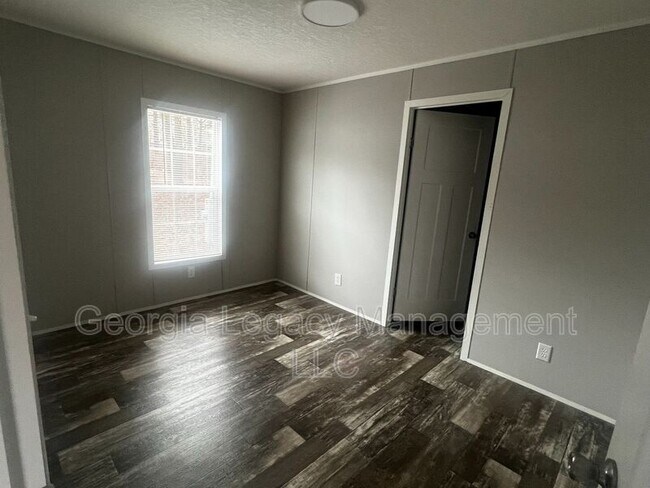 Building Photo - 189 Mason St