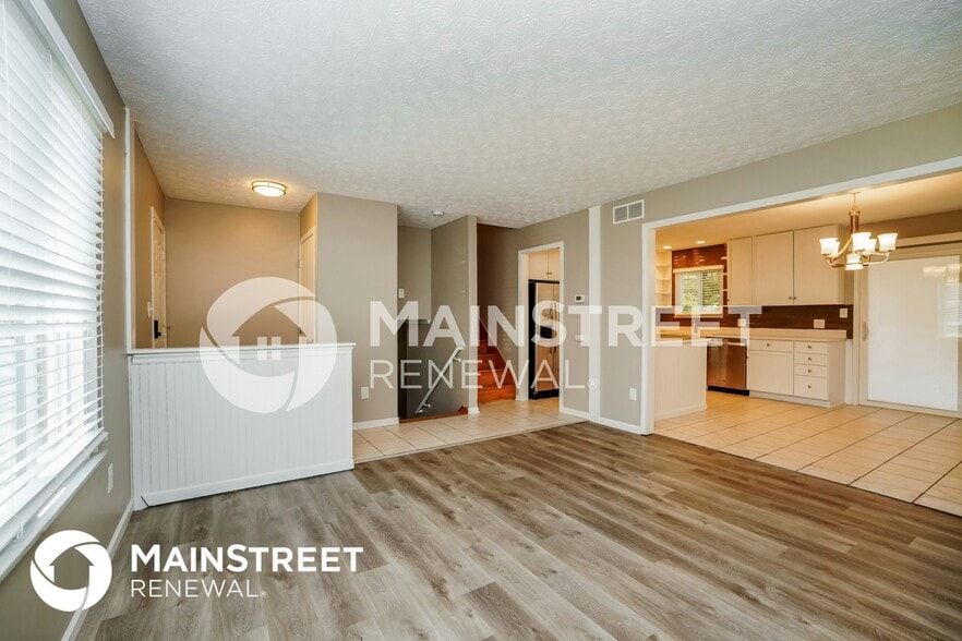 Building Photo - 171 Parkview Dr