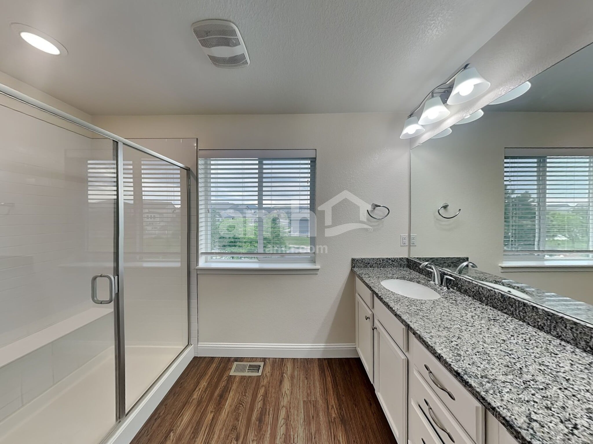 Building Photo - 12939 Ventana St