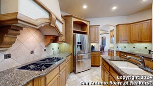 Building Photo - 2011 My Anns Hill