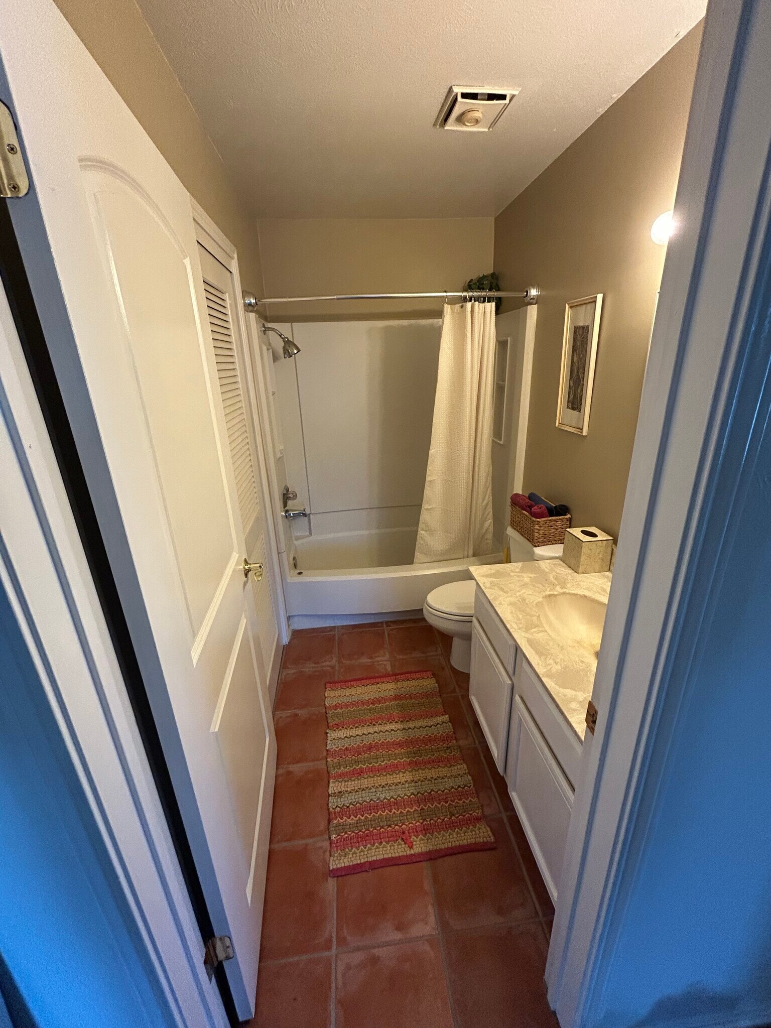 Building Photo - 5913 Lake Hubbard Pky